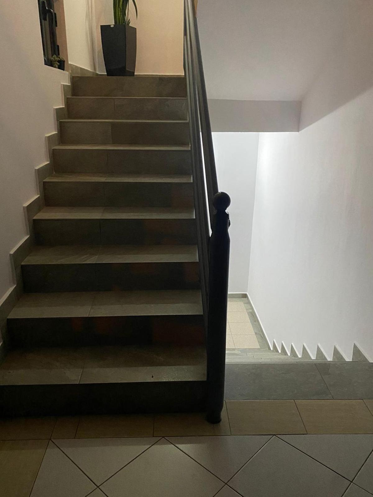 Vila Ajdinaj Berat Zewnętrze zdjęcie